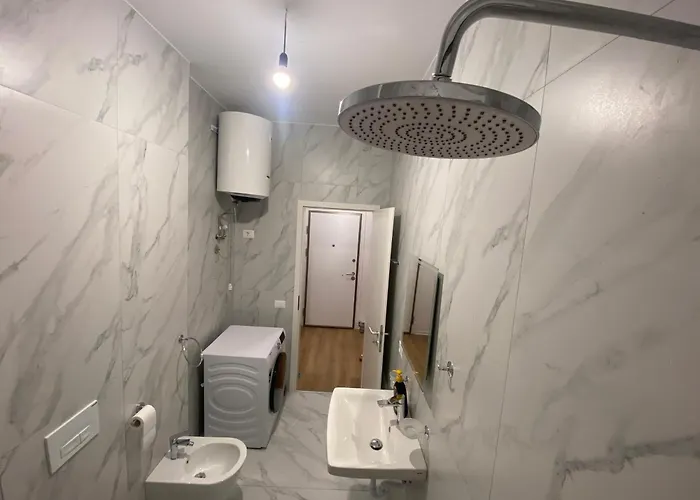 Hena's Apartament Tirana